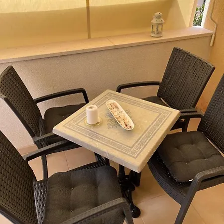 Jil Apartment *